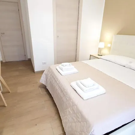 Le Di Don Vito - Policlinico Μπάρι