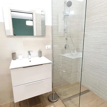 Πανσιόν Le Di Don Vito - Policlinico Μπάρι